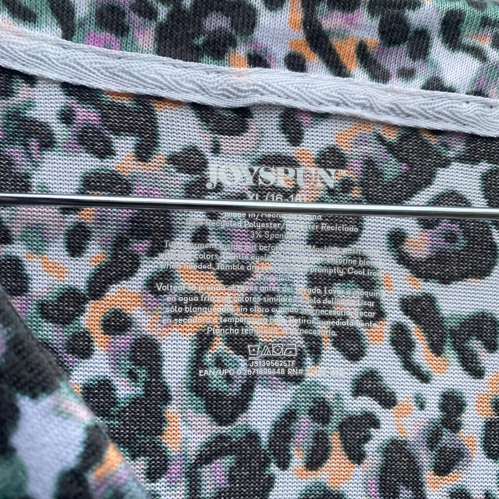 Leopard Print Button-Up Cardigan - Picture 2 of 4